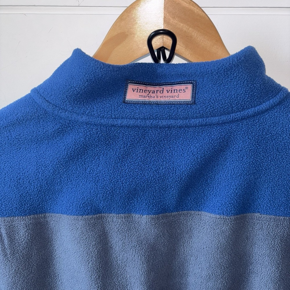 Vineyard Vines Color-Blocked Blue Harbor Fleece Quarter-Snap Pullover Size: M - Picture 6 of 8